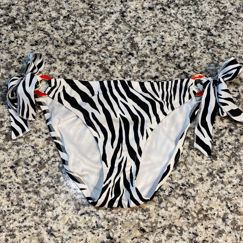 Victoria secret swimsuit. BOTTOMS ONLY. Size small.